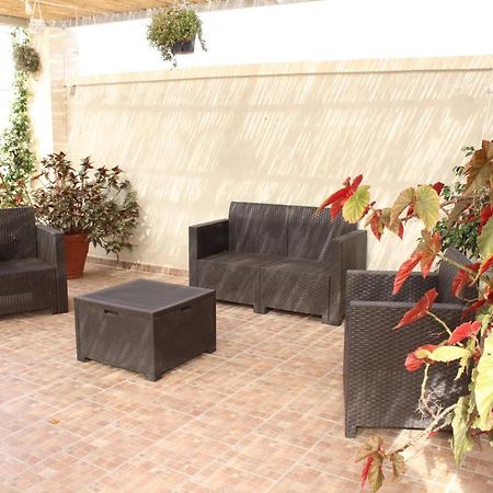 B&B Le Carrube Sava Exterior foto